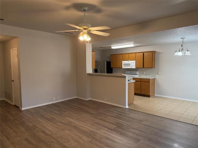 1021 Beechwood, Drive Denton, TX photo 5