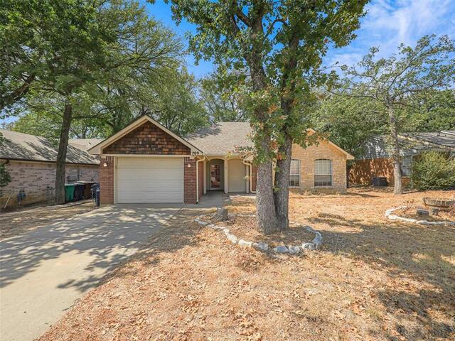 709 Mack, Drive Denton, TX photo 2