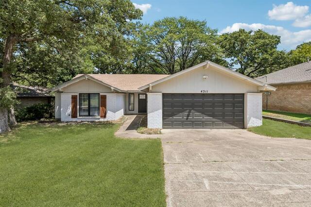 4311 Rockwood Trail, Arlington, TX image