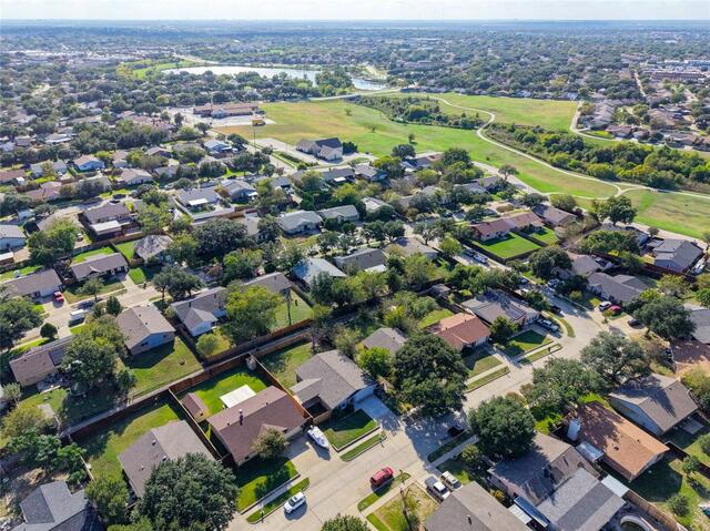 2016 Lymington, Road Carrollton, TX photo 14