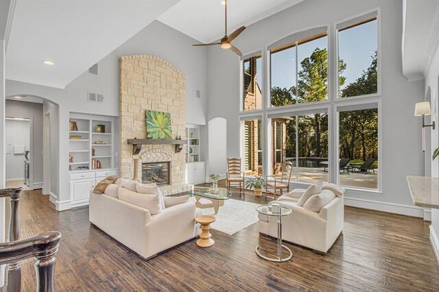 2104 Beachview Drive, Flower Mound, TX photo 10