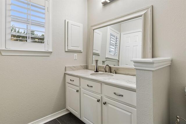 4404 Briar Hollow, Drive Plano, TX photo 31