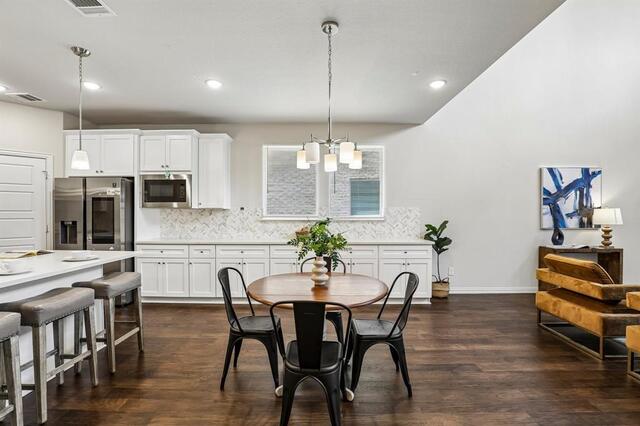 1601 Spanish Bay Court, Little Elm, TX photo 6