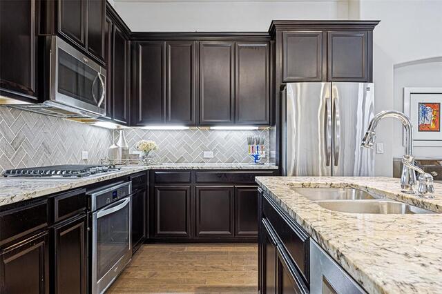 596 Waterloo, Drive Lewisville, TX photo 11