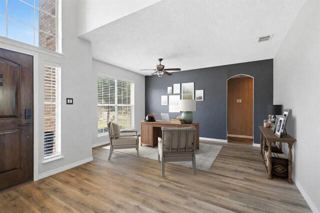 4013 Standridge Drive, The Colony, TX photo 4