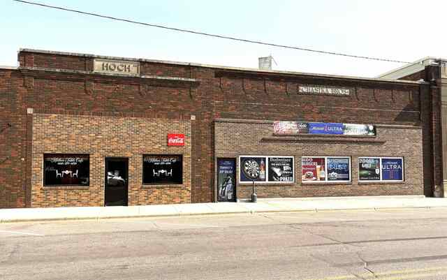 1703 Main St, Tyndall, SD 57066-2285