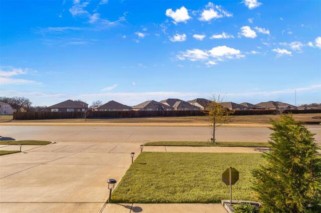 2117 Winding Creek, Way Denton, TX photo 3