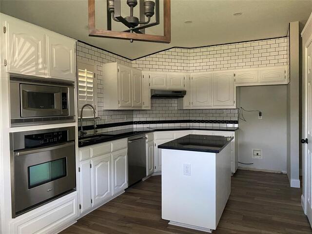 18 Monroe, Court Allen, TX photo 5