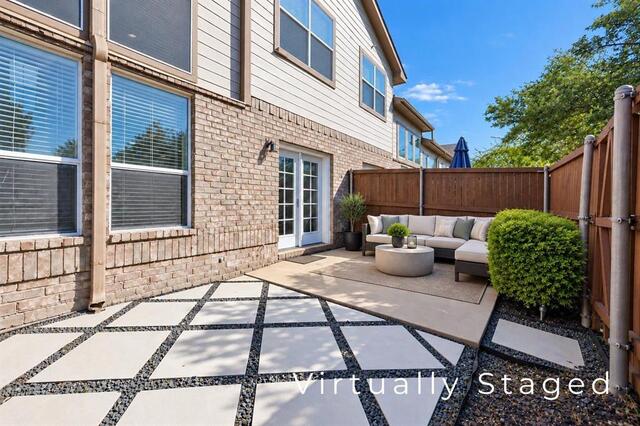 916 Avondale, Lane Plano, TX photo 22