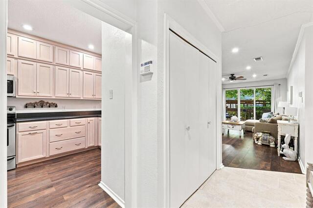 5310 Keller Springs Road, 512 Dallas, TX photo 17