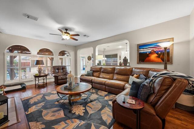 245 Bear, Hollow Keller, TX photo 10