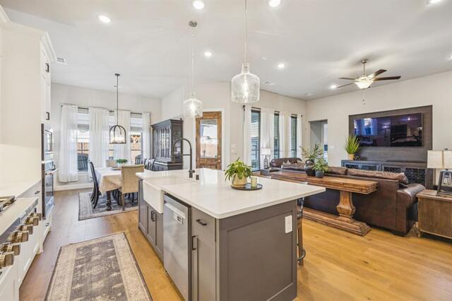 6916 Basket Flower Road, Flower Mound, TX photo 8