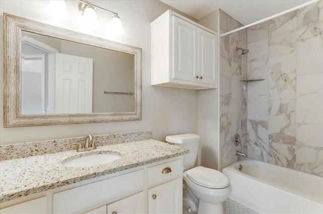 908 Dallas, Lane Lewisville, TX photo 32