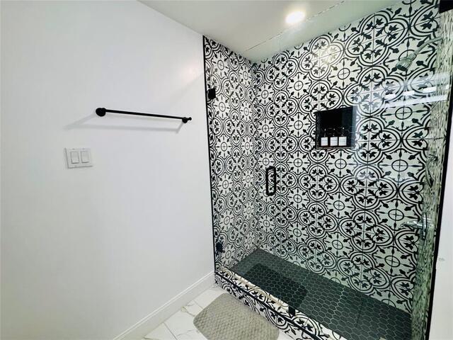 1301 N Trail, Drive Carrollton, TX photo 28
