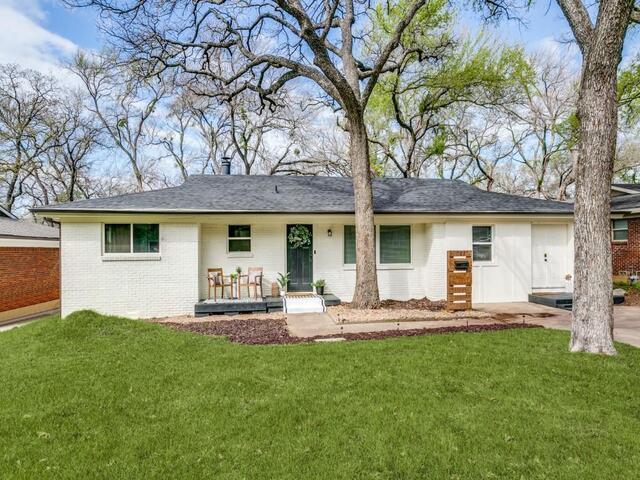 708 Oakwood Drive, Euless, TX image
