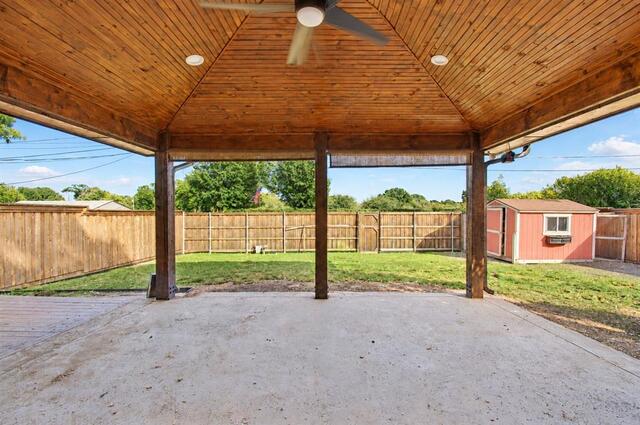 1910 R, Avenue Plano, TX photo 2