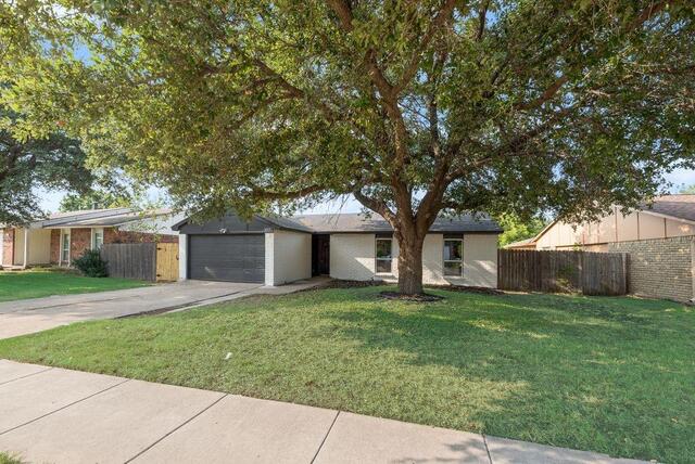 5229 Nash Drive, The Colony, TX photo 3