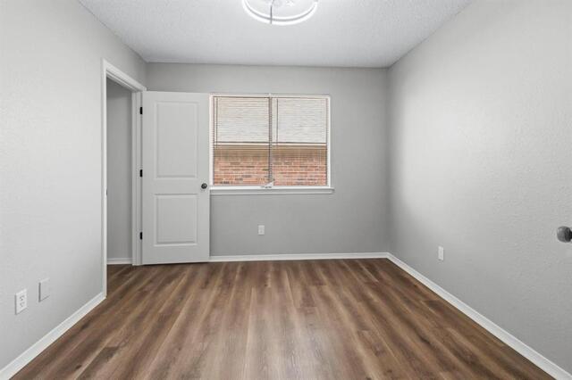 1803 Sherwood, Place Carrollton, TX photo 20