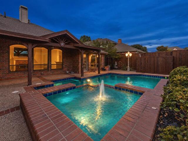 4404 Briar Hollow, Drive Plano, TX photo 3