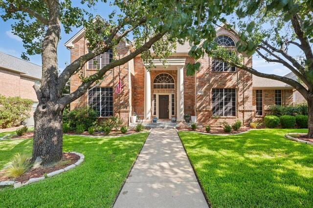 2311 Creekside Circle N, Irving, TX image