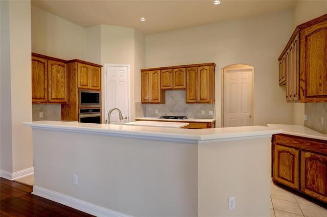3605 Smoothstone, Drive Plano, TX photo 12