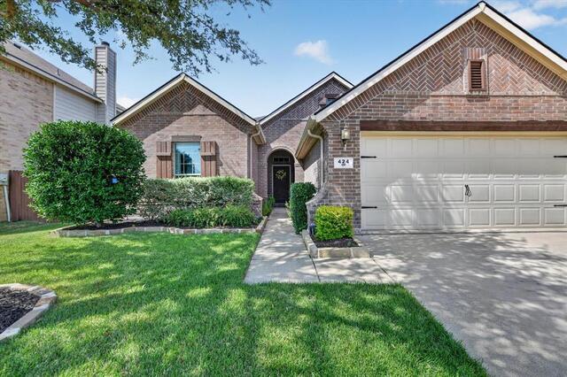 424 Foxcraft Drive, Fort Worth, TX image