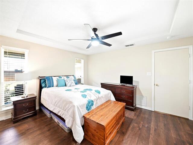 2136 Goldfinch, Drive Lewisville, TX photo 16