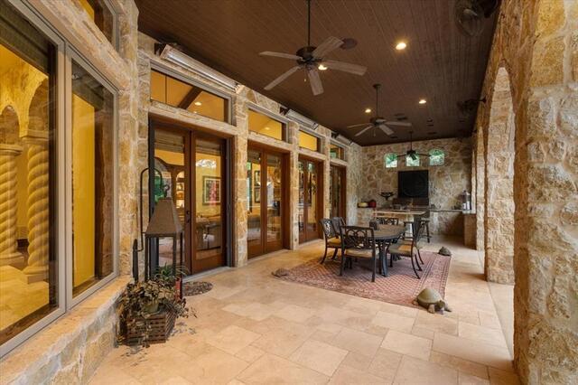 2504 Silver Table, Drive Lewisville, TX photo 9