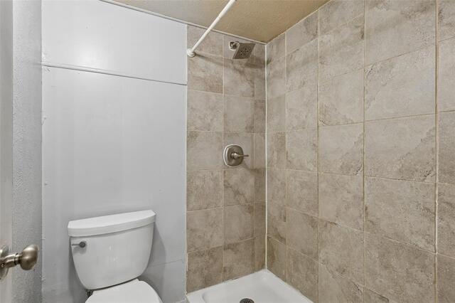 6051 Dooley Drive, The Colony, TX photo 22
