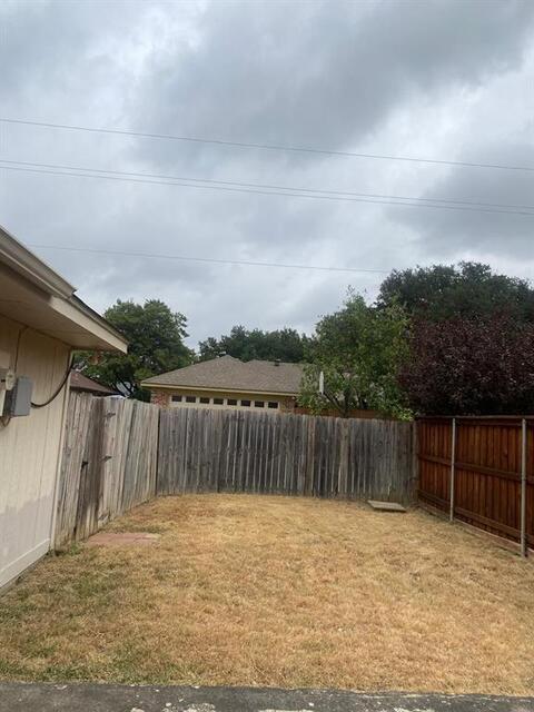 2127 Cordoba, Drive Carrollton, TX photo 14