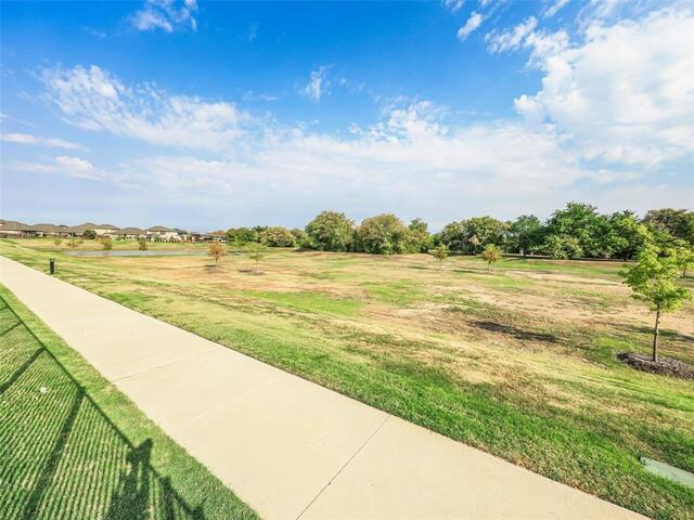 3921 Bluestem, Boulevard Argyle, TX photo 4