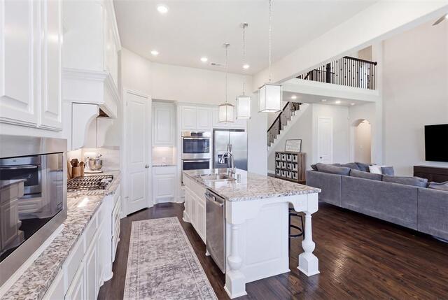 10813 Sycamore Falls Drive, Flower Mound, TX photo 16