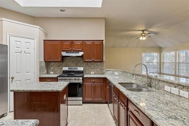 728 Lauren, Way Allen, TX photo 11
