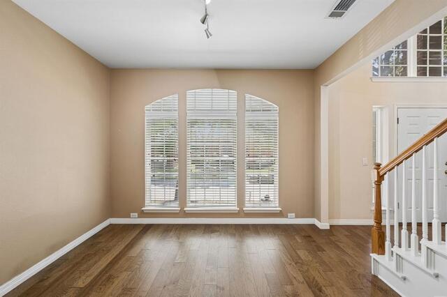 257 Ridge Haven, Drive Lewisville, TX photo 6