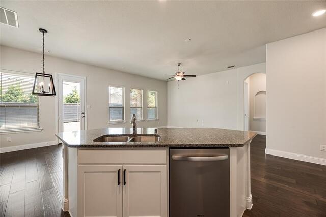 5104 Shallow Pond Drive, Little Elm, TX photo 7