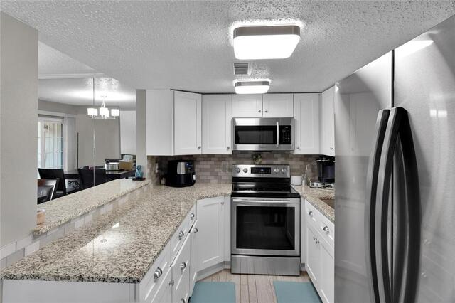 2902 Country Place, Circle Carrollton, TX photo 12