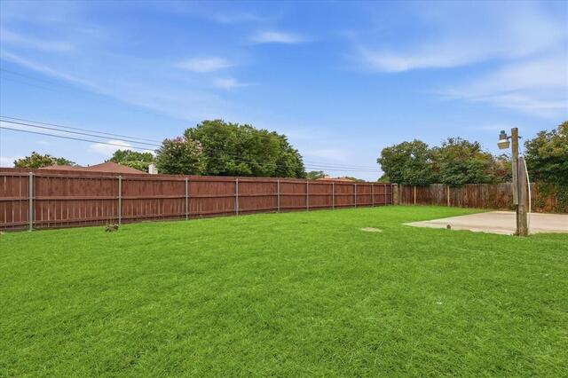 2209 Everglade, Court Carrollton, TX photo 39