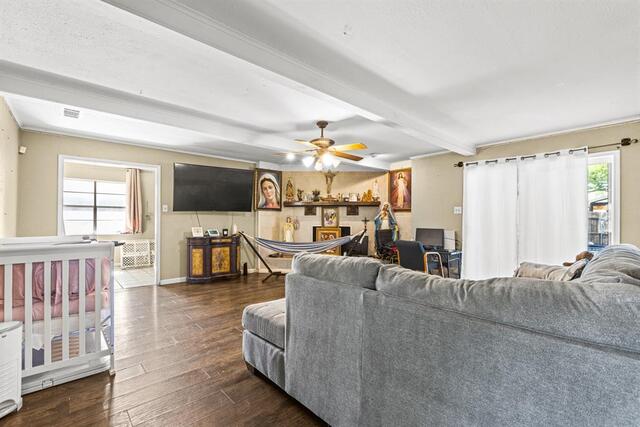 1241 College, Parkway Lewisville, TX photo 7