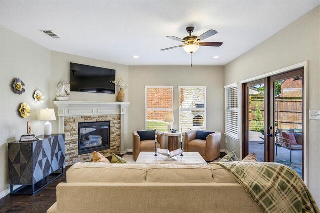 10138 Planters Row, Drive Frisco, TX photo 10