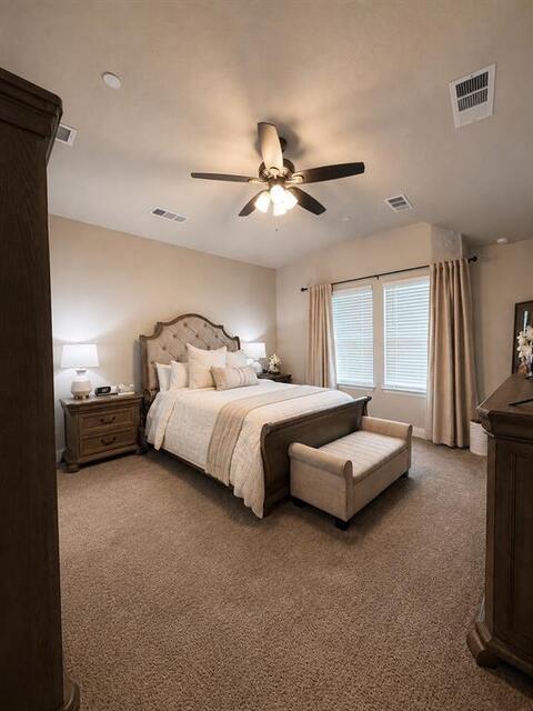 585 Hutchinson, Lane Lewisville, TX photo 9