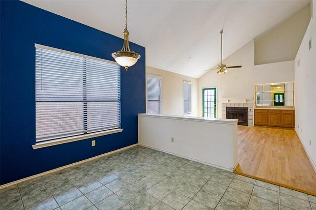 4315 Harvest Hill, Road Carrollton, TX photo 2
