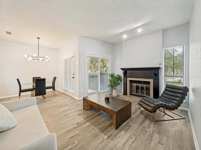 1200 Riverchase Lane 125, Arlington, TX image