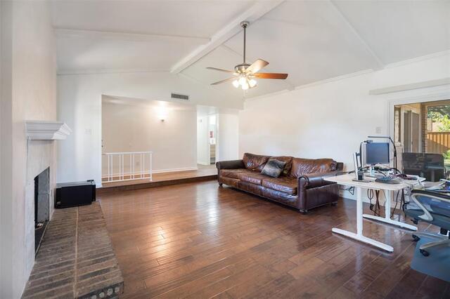 2209 Overglen, Drive Plano, TX photo 9