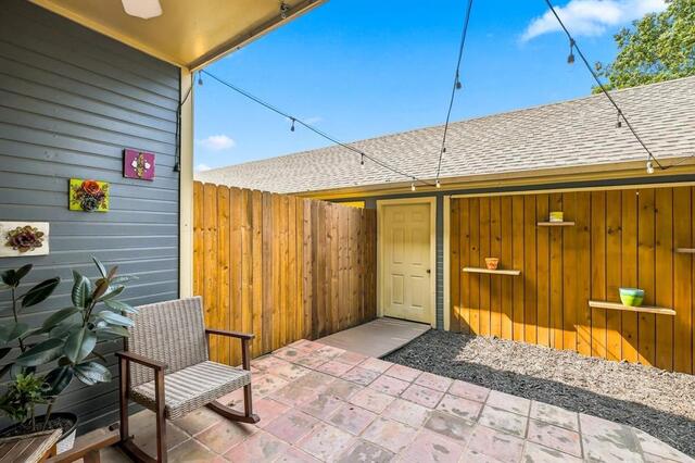 136 Cobblestone, Row Denton, TX photo 22