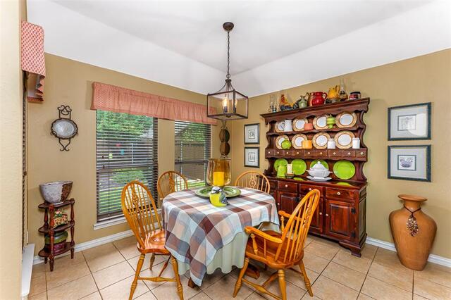 1601 Meadow Ranch, Road McKinney, TX photo 9