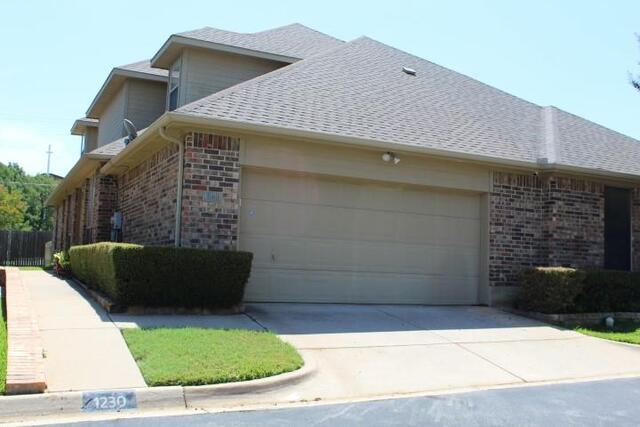 1230 Woodland Park Drive, Hurst, TX image
