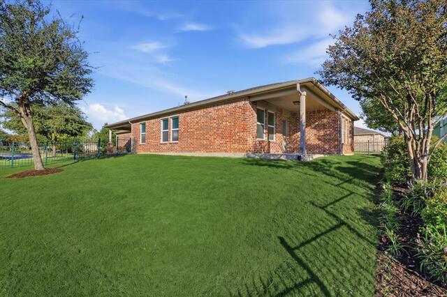 311 Mariposa, Lane Frisco, TX photo 29