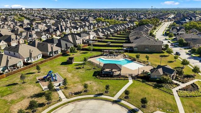 1117 Lake Hollow Drive, Little Elm, TX photo 15