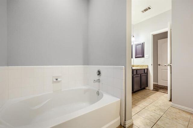 2800 Keller Springs Road, 4C Carrollton, TX photo 18