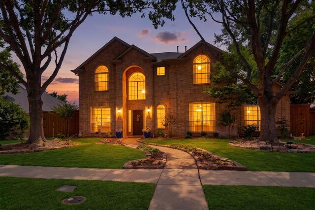 10215 Asheboro, Street Frisco, TX photo 2